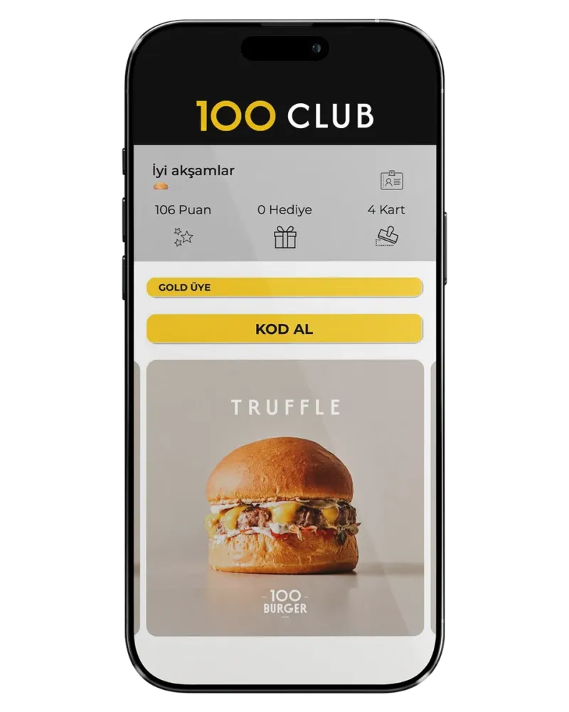 صفحة ⁦100 Club⁩ الإلكترونية على هاتف